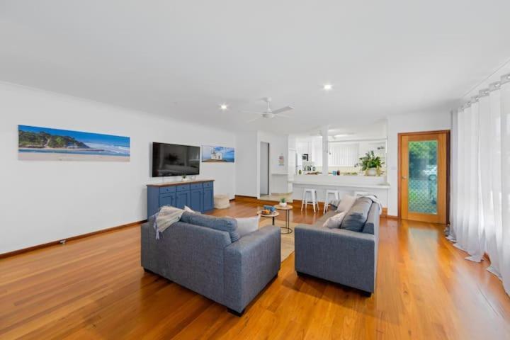 Gone Coastal - Pool, River, Getaway Holiday home North Haven