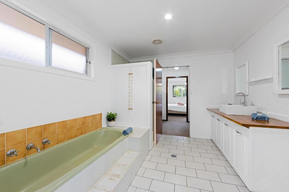 Holiday home Gone Coastal - Pool, River, Getaway North Haven